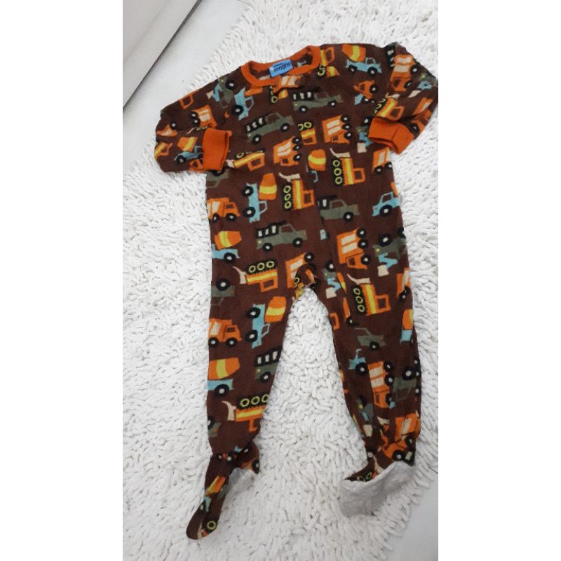 Body carter cho bé 18th