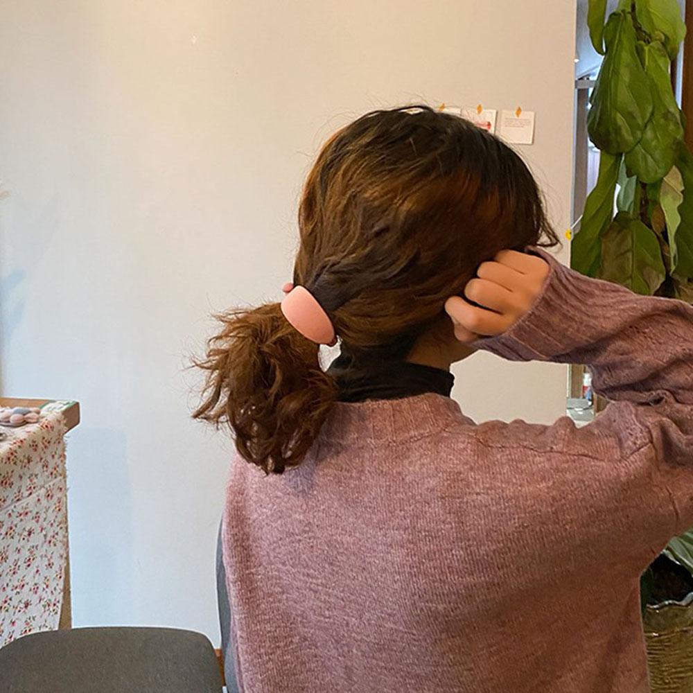 MOCHO Kẹp Tóc Màu Trơn Hình Quả Chuối Ngộ Nghĩnh Cho Nữ