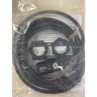 Cảm biến quang Omron E3FA-DP12 2M