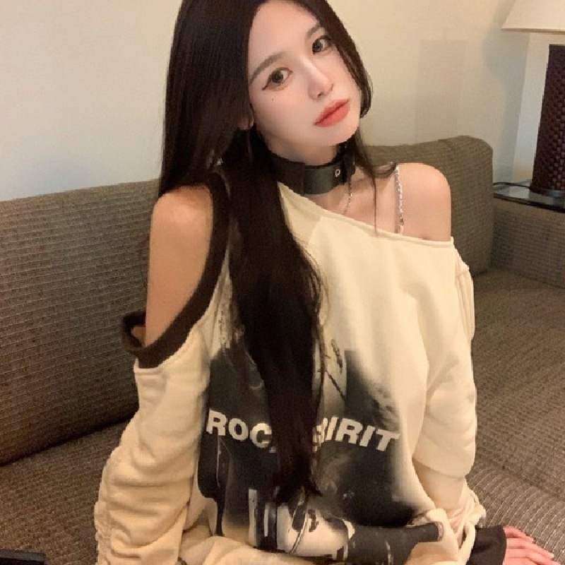 Áo Thun Tay Dài Trễ Vai Dáng Rộng In Chữ Thời Trang Mùa Thu