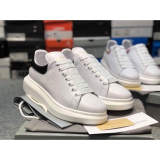 Alexander Mcqueen gót đen