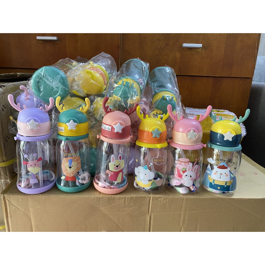 Bình uống nước hình hươu dễ thương cho bé cưng với dung tích 500ml