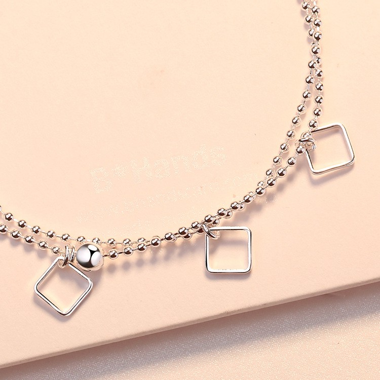 Lắc tay nữ mạ bạc vuông Hàn quốc