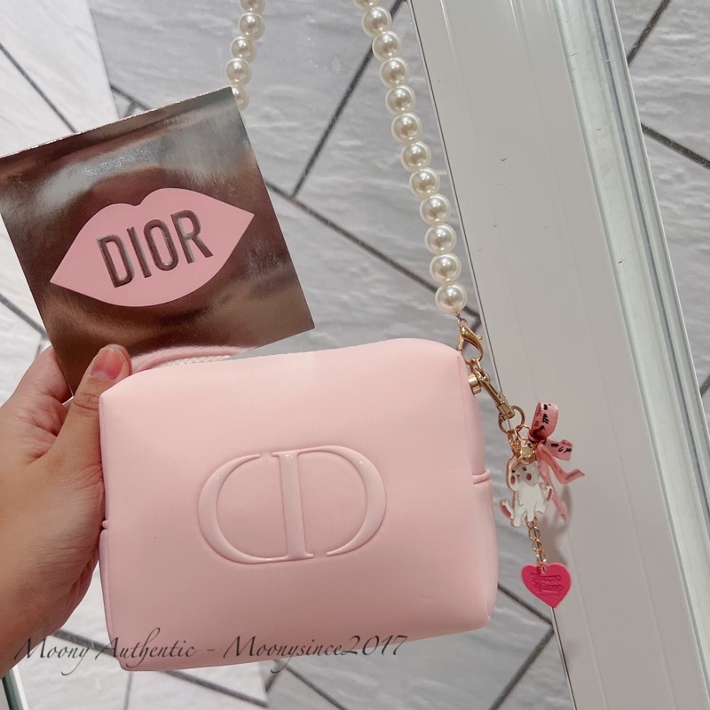 Charm thỏ tim treo túi đáng yêu