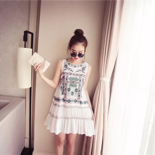 • 2END • Váy thêu hoa (V28)