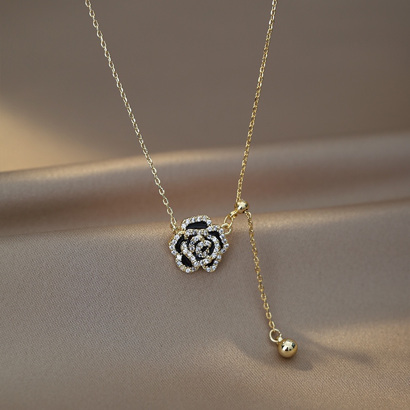 Vòng cổ Đeo Cổ Phong Cách Retro Sang Trọng Cho Nữ