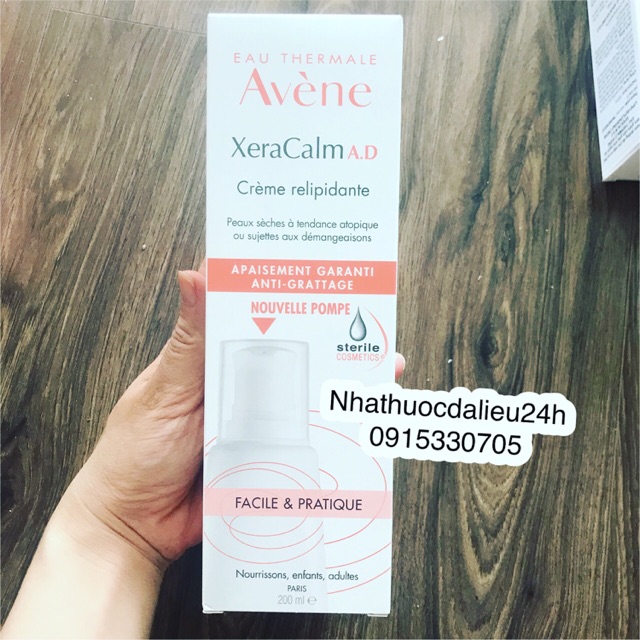 Avène Avene XeraCalm A.D Lipid kem dưỡng ẩm giảm khô ngứa da