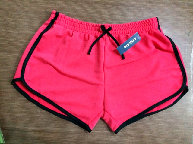 Quần đùi thể thao nữ