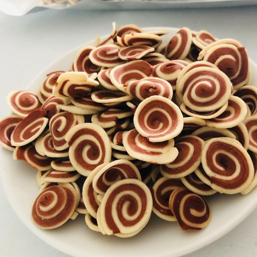 100g banh tai lợn mini