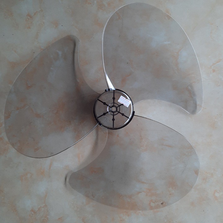 Cánh quạt trong suốt 400mm vinawind chính hãng