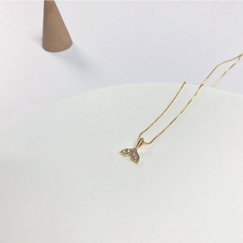 Vòng cổ mặt đuôi cá thiết kế đơn giản cá tính cho nữ