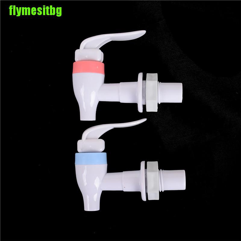 1 Vòi Nước Bằng Nhựa Thay Thế