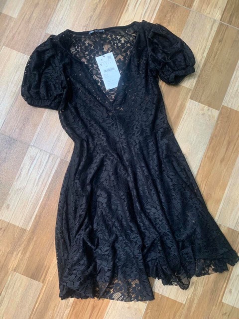 Váy ren Zara Auth sz S