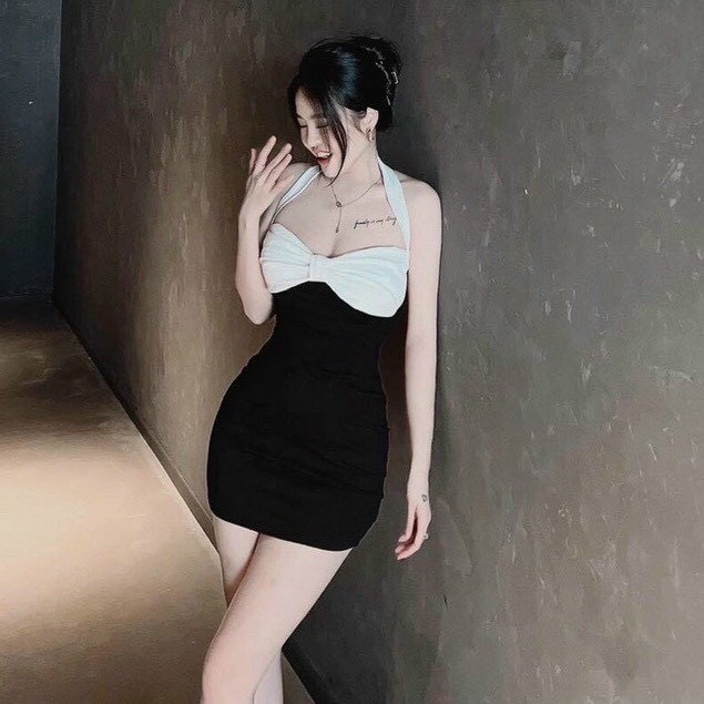 Đầm body nữ dáng ngắn phối màu chất thun gân kiểu cổ dây yếm có nơ ngực xinh