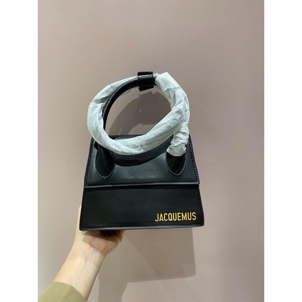 Túi jacquemus dây da mới 2022