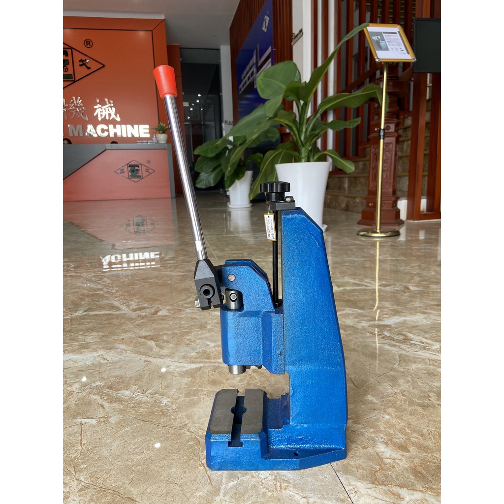 MÁY DẬP GẠT TAY J03 - 0.4A