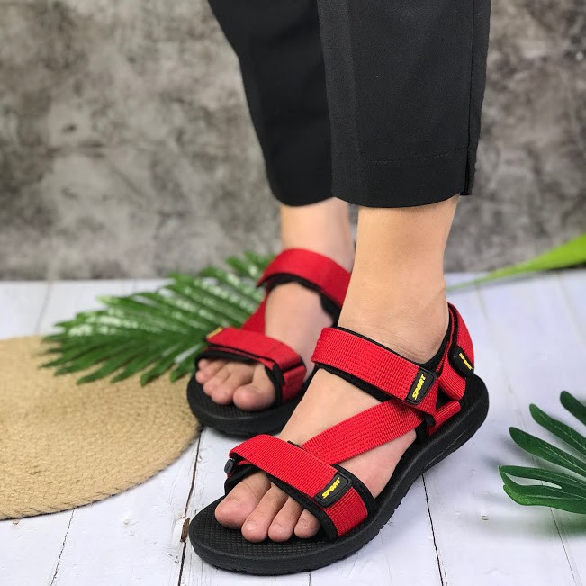 [Mã FASHIONT4WA2 giảm 10k đơn từ 50k] Giày Sandal Nữ Hiệu Rova - RV872R Đỏ