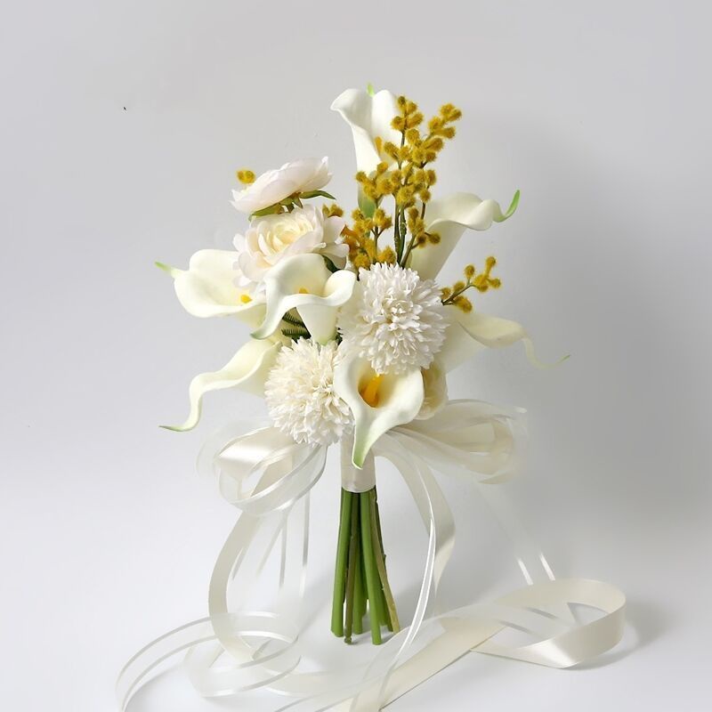 Hoa Lily Trắng Cầm Tay Cho Cô Dâu Chụp Ảnh Cưới Calla Lily Hàn Quốc