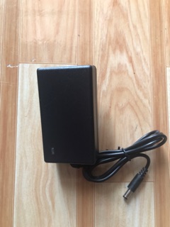 Sạc adapter 16,8v (14,4v)sạc pin lion 4s