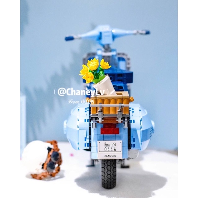 Đồ chơi lắp ráp Legogi XE MÁY VESPA XANH HỒNG 1106 mảnh bản Nonlego Vespa 125 mô hình lắp ghép xếp hình