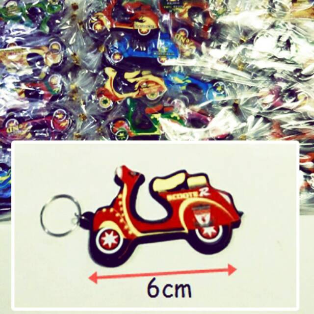 Móc Khóa Hình Xe Vespa Làm Quà Lưu Niệm