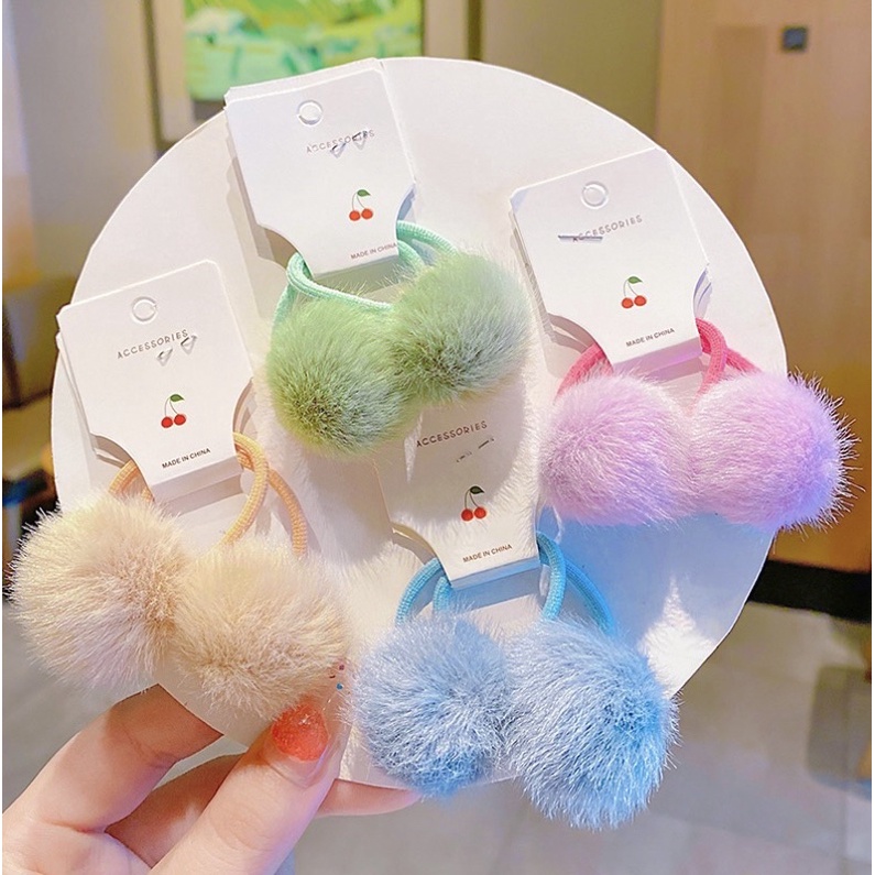 Set 2 chiếc chun cục lông dễ thương