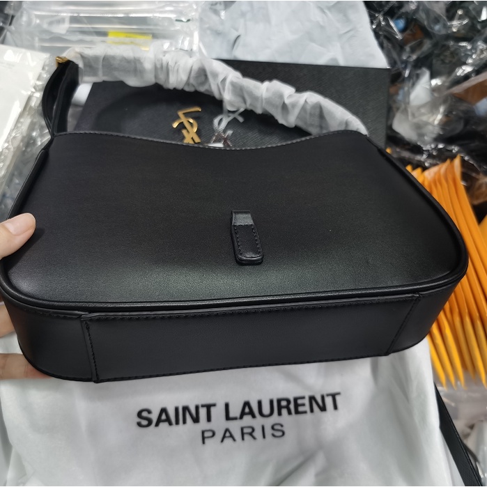 2022 Mới Túi HOBO MONOGRAM SHOULDERBAG
