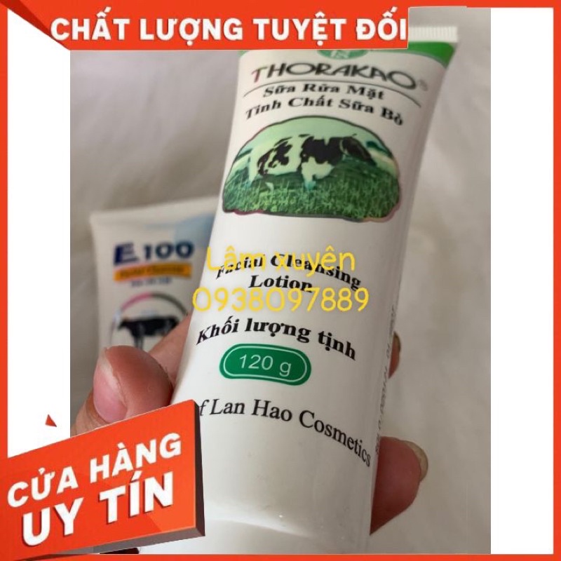 Sữa rửa mặt E100 THORAKAO 120g   cung cấp tinh chất sữa bò tươi làm trắng da, mịn da, có hạt massage nhẹ 🌸🌸🌸