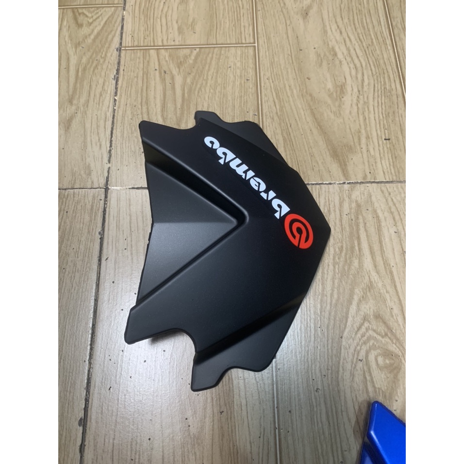 Chắn gió xe exciter 150 màu đen nhám