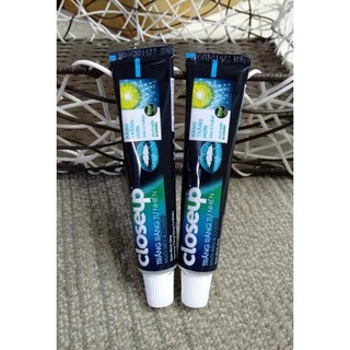Combo 3 Tuýp Kem Đánh Răng Closeup Muối biển và chanh 30g- có hộp
