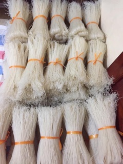 Bún khô gạo bao thai Bắc Kạn