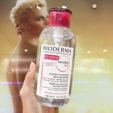 Nước tẩy trang BIODERMA màu xanh và hồng nắp nhấn dành cho da dầu mụn nhạy cảm chính hãng pháp 500ml | BigBuy360 - bigbuy360.vn