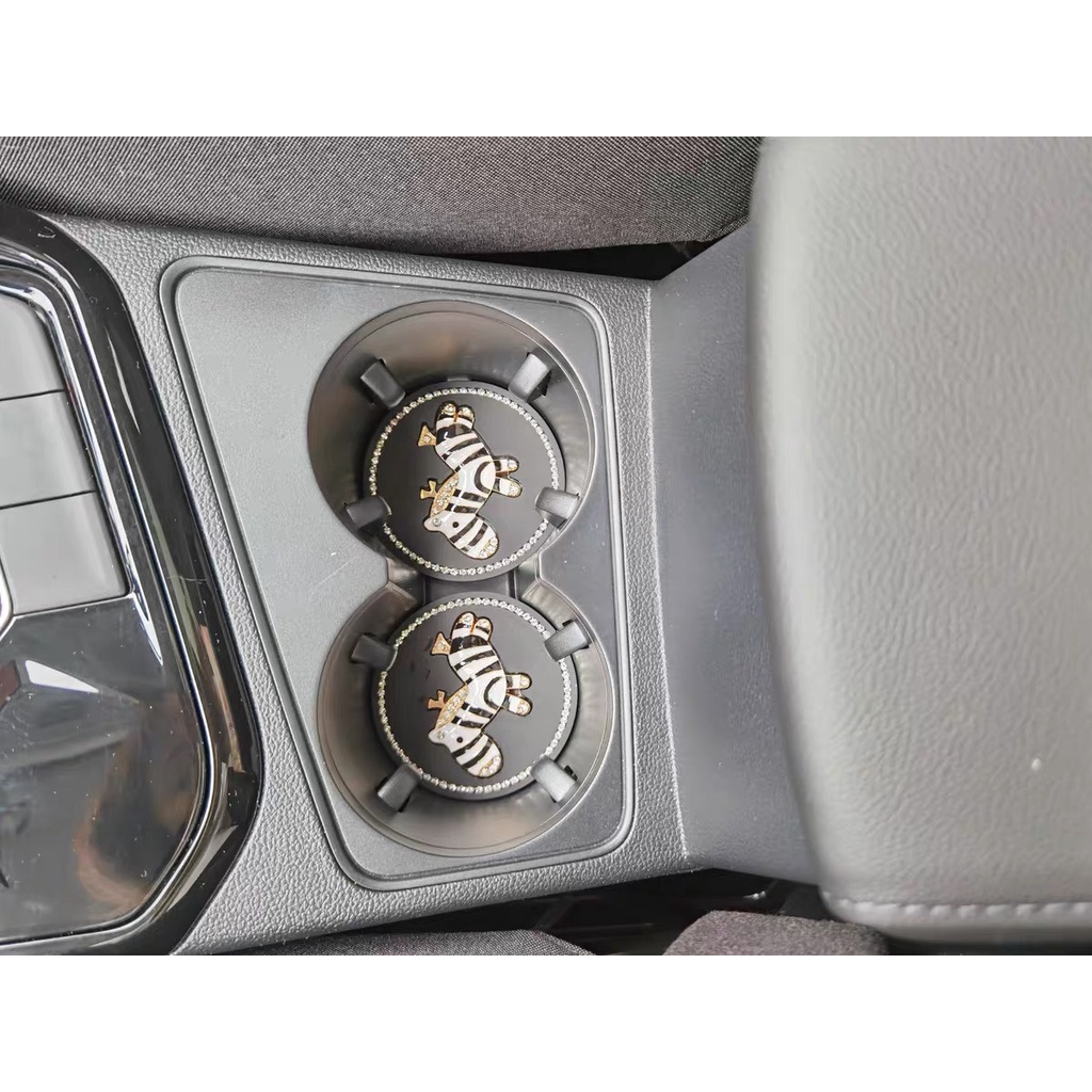 Miếng Lót Cốc Lót Ly Đính Đá Trên Xe Hơi Họa Tiết Dễ Thương - Phụ Kiện Xe Ô Tô