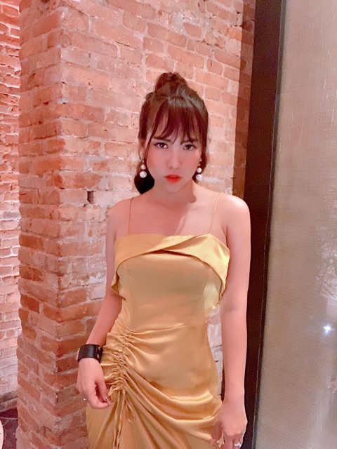 Váy hai dây rút eo