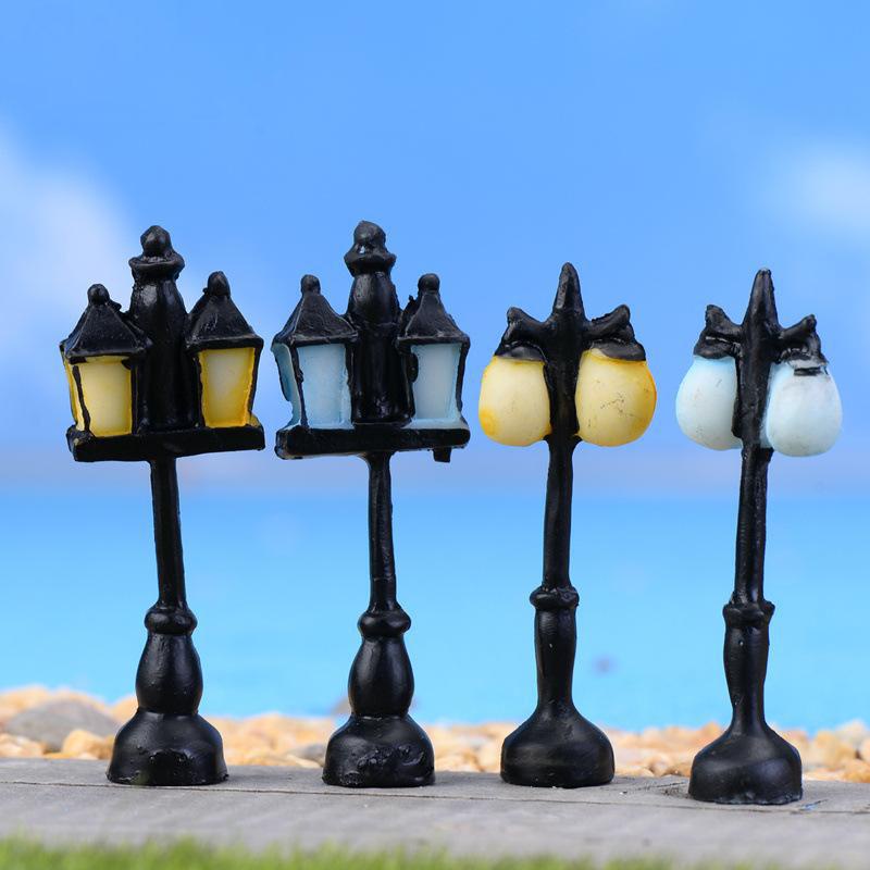 Cột đèn mini loại mới - Phụ kiển tiểu cảnh sen đá
