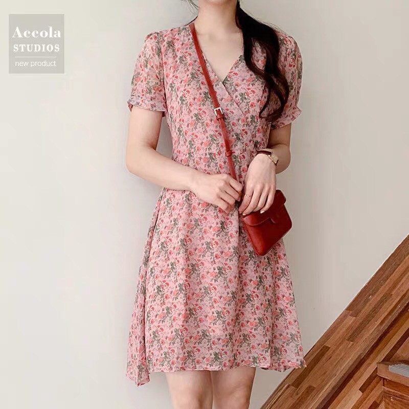 Đầm hoa nhí vintage cổ tim ngắn tay dáng suông Hàn Quốc - Roxie | BigBuy360 - bigbuy360.vn