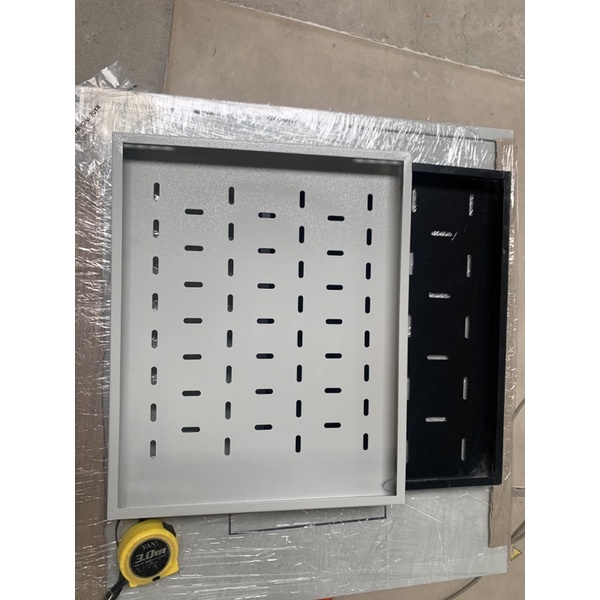 KHAY D400 CỐ ĐỊNH LẮP ĐẶT CHO TỦ RACK 4U,6U D400.