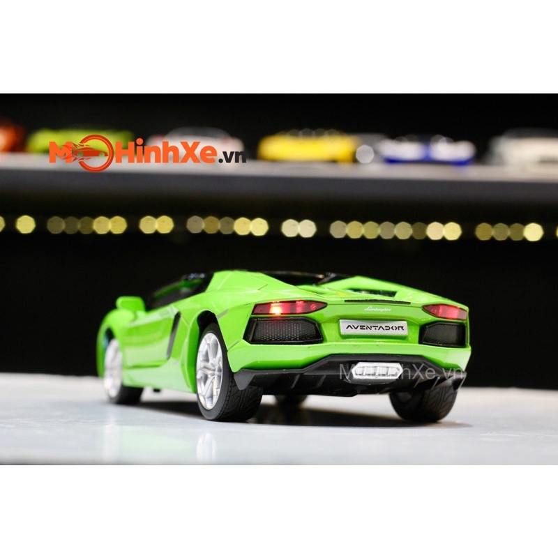 MÔ HÌNH XE LAMBORGHINI AVENTADOR LP700-4 ROADSTER 1:24 MSZ
