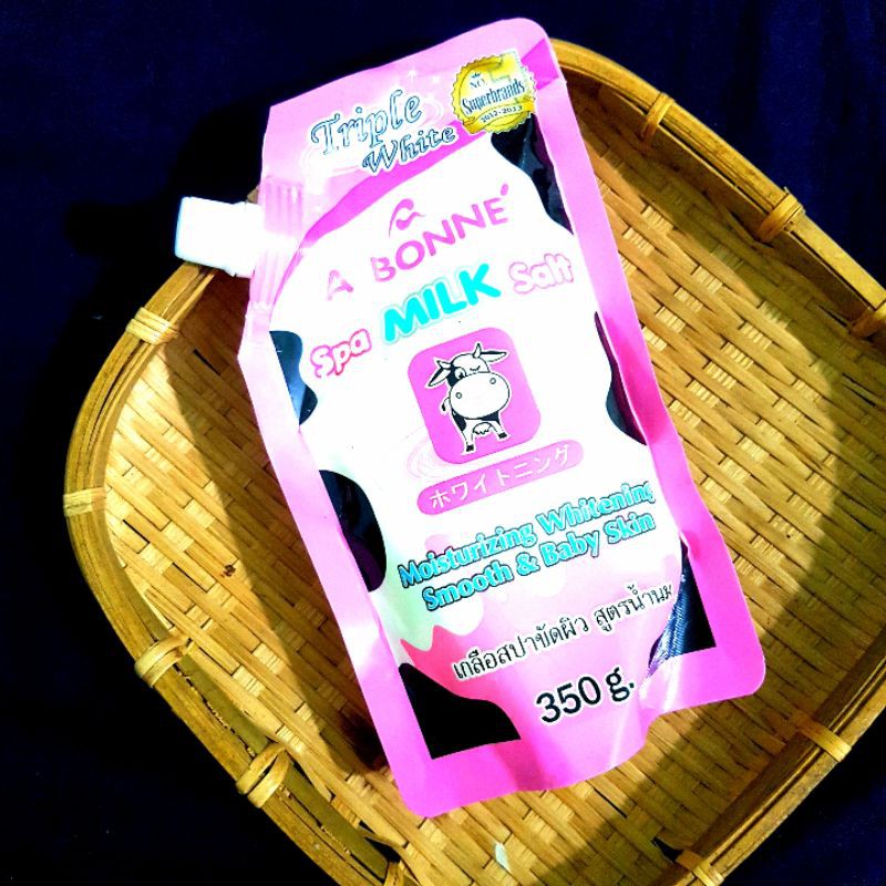 [Hàng Chuẩn]  Muối tắm sữa bò tẩy tế bào chết - A Bonne Spa Milk Salt Thái Lan 350gr