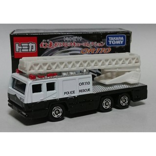 Xe cảnh sát cứu hỏa có thang Tomica Police Rescue hộp đen OR110 since 2015