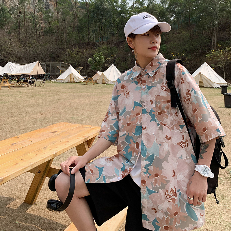 Korean fashion short-sleeved shirt 2021. Men's and women's short-sleeved shirt