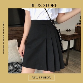 Chân váy xếp li chéo kiểu