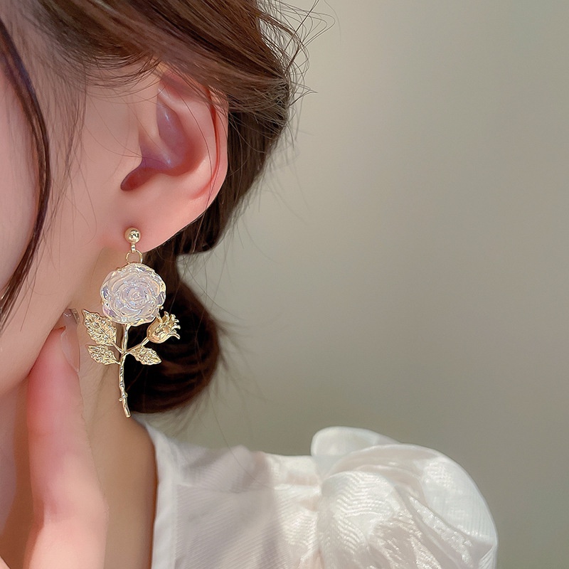 Bông Tai Mạ Bạc Hình Hoa Tiên Cá Đính Đá Thời Trang Hàn Quốc Mới