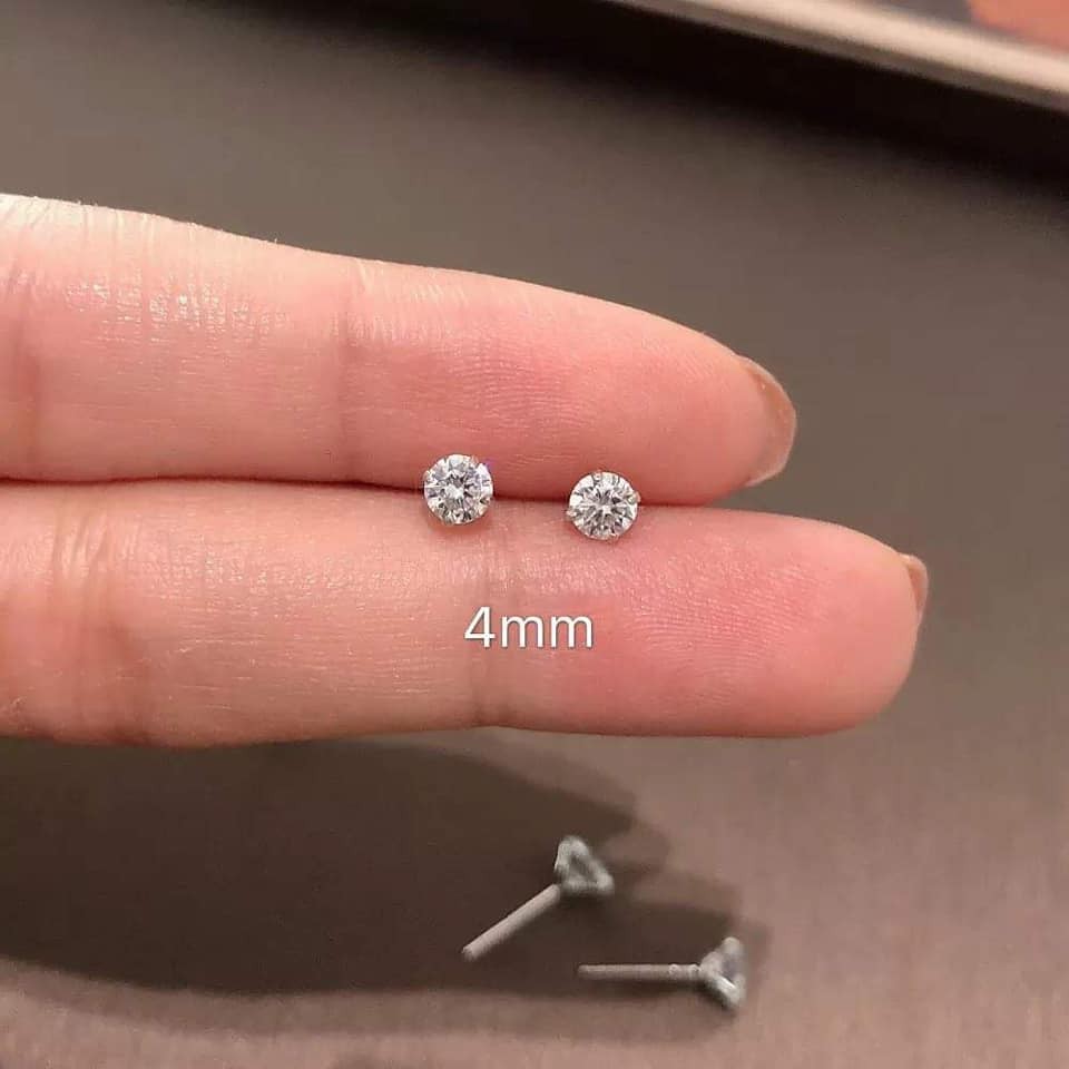 1 CHIẾC NỤ TAI BẠC NAM NỮ ĐÁ 4MM