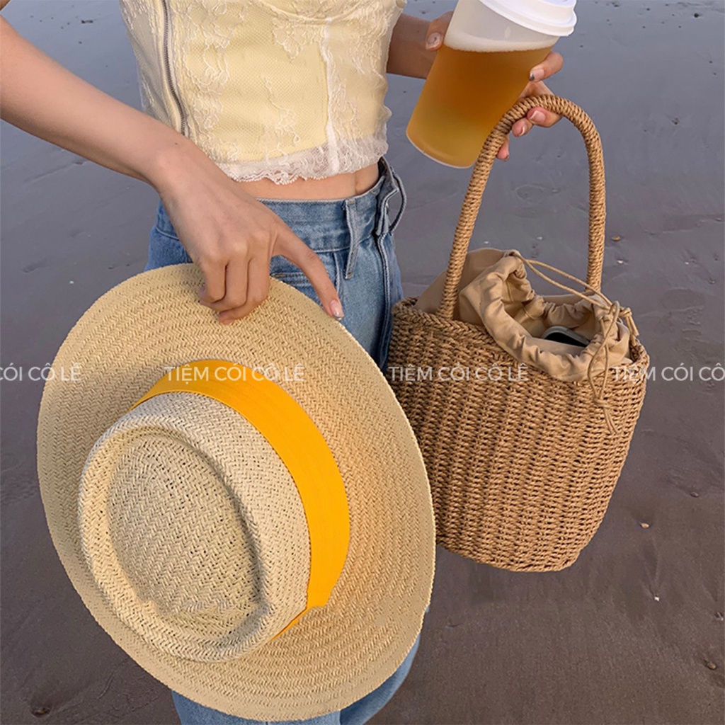 Túi cói dáng trụ mềm quai xách thời trang đi biển, chụp ảnh - Tiệm Cói Cô Lê