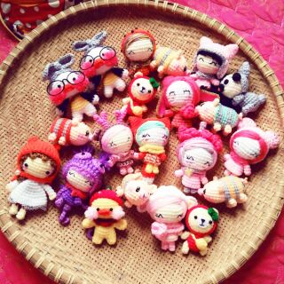 Bup bê đầu to