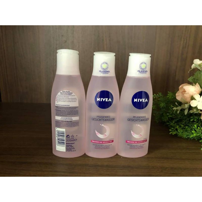 Hàng Đức Nước hoa hồng Nivea màu xanh cho da thường và dầu