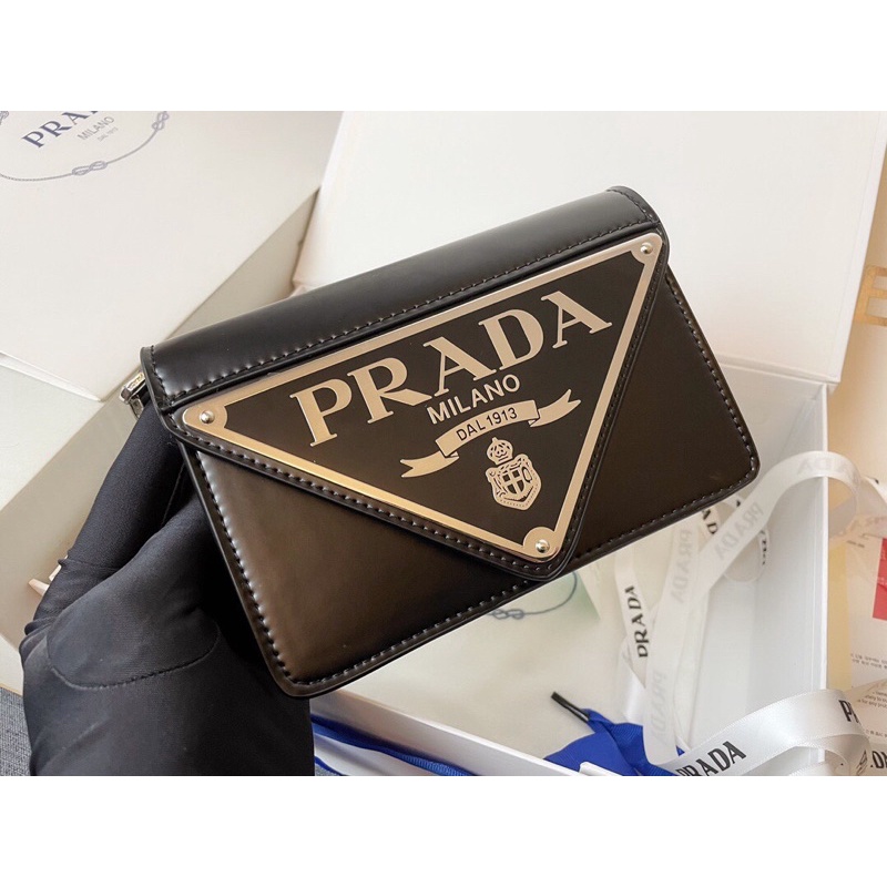 Túi xách Práda hot hit sz 17 hàng ỏder chất da thật