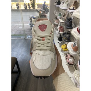 ADIDAS FALCON