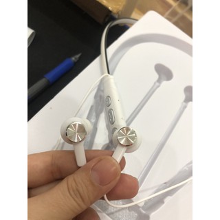 TAI NGHE BLUETOOTH 2 TAI BT-W002